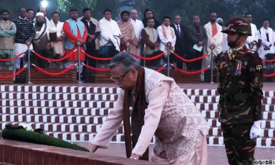 জাতির শ্রেষ্ঠ সন্তানদের প্রতি রাষ্ট্রপতির শ্রদ্ধা নিবেদন