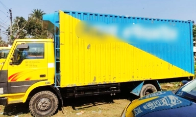 সড়কে ঝরল ব্যবসায়ীর প্রাণ