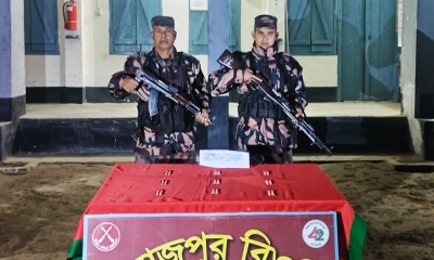 বিজিবির অভিযানে ভারতীয় ট্যাপেন্টাডল ট্যাবলেট উদ্ধার