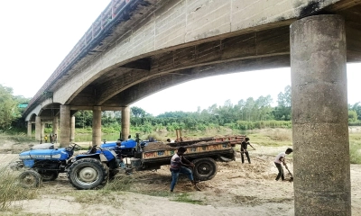 শর্ত মানছে না ইজারাদার, অবৈধভাবে চলছে বালু উত্তোলন