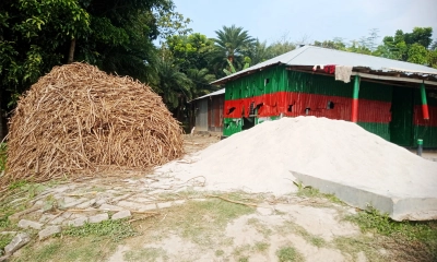 চেয়ারম্যানের পুকুরে যাতায়াতে ৬ লাখ টাকা ব্যয়ে রাস্তা নির্মাণ