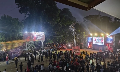 টিএসসিতে বিশ্বকাপের খেলা দেখতে এসে প্রাইভেট কার খোয়ালেন দর্শক