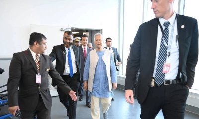 নিউ ইয়র্ক পৌঁছেছেন প্রধান উপদেষ্টাসহ শীর্ষ রাজনৈতিক নেতারা