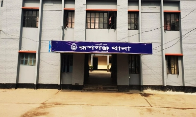 গৃহবধূকে জিম্মি করে সংঘবদ্ধ ধর্ষণ ও লুটপাটের অভিযোগ