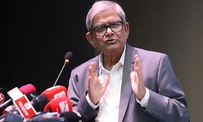 ‘গণতন্ত্রের চর্চা অব্যাহত থাকলে কোনো স্বৈরশক্তিই মাথাচাড়া দিতে পারে না’