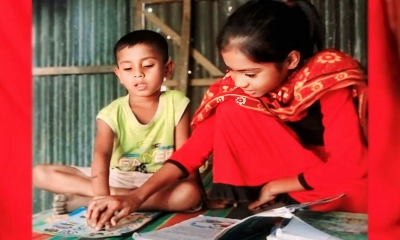 মা-বাবাকে হারিয়ে ৯ বছরের মরিয়মের কাঁধে সংসারের ভার