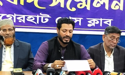 ভোটকেন্দ্রে প্রভাব বিস্তার ও পুলিশের নিরপেক্ষতা নিয়ে প্রশ্ন