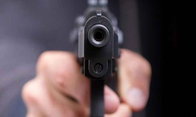 রাজধানীতে দুর্বৃত্তদের এলোপাতাড়ি গুলিতে নিহত ১