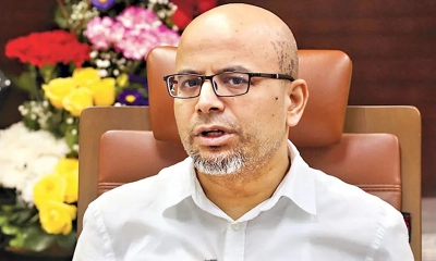 প্রধানমন্ত্রীর উপদেষ্টাকে দিল্লিতে প্রবেশে বাধা, ফয়েজের ফেসবুক স্ট্যাটাস