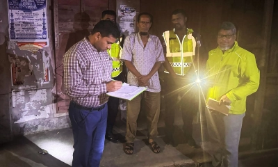 অবৈধ তেল মজুতের দায়ে জরিমানা