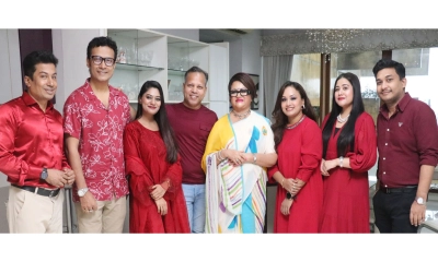 ওমর ফারুকের কথায় ববিতার জন্মদিনে ‘আওয়ার ড্রিম গার্ল’