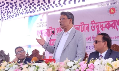 গণভোট ভবিষ্যৎ বাংলাদেশের রাষ্ট্রব্যবস্থা নির্ধারণ করবে : আলী রীয়াজ