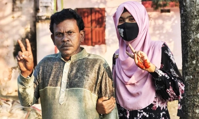 এইচএসসি পরীক্ষায় একসঙ্গে পাস করলেন বাবা-মেয়ে