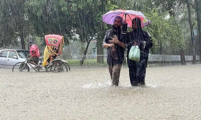 তিনদিন ঢাকাসহ ৬ বিভাগে ভারি বর্ষণ, পাহাড়ে ধসের আশঙ্কা