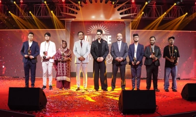 সমাজ বদলে দেওয়া ৬ জনকে সম্মাননা দিল আবুল খায়ের গ্রুপ