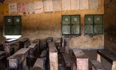 নাইজেরিয়ায় একটি খালি প্রাইমারি স্কুলের শ্রেণিকক্ষ।  ছবি- সংগৃহীত