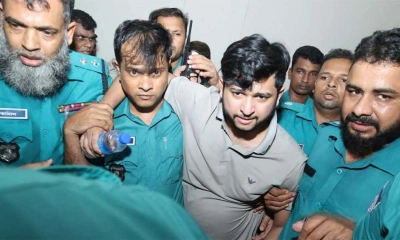 ছাত্রদের নগ্ন ভিডিও করে রাখতেন তৌহিদ আফ্রিদি: আইনজীবী