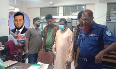 আওয়ামী নেতা শেখ মো. আমজাদ হোসাইন গ্রেপ্তার। ছবি- রূপালী বাংলাদেশ
