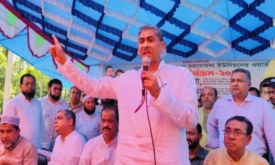শনিবার লক্ষ্মীপুরে ওয়ার্ড প্রতিনিধি নির্বাচন পরিদর্শনে বক্তব্য রাখেন শহীদ উদ্দিন চৌধুরী এ্যানি।       ছবি- রূপালী বাংলাদেশ