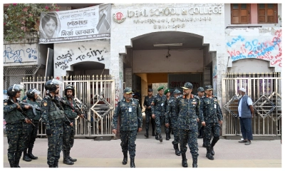 ভোটকেন্দ্র পরিদর্শনে আনসার মহাপরিচালক