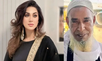 অপুকে  জমজমের পানি-তজবি উপহার দিলেন সেই গরু ব্যবসায়ী