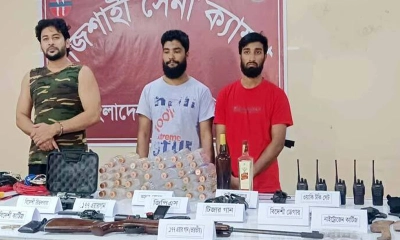 রাজশাহীতে সেনাবাহিনীর অভিযানে সাবেক মেয়র লিটনের ভাতিজাসহ আটক ৩