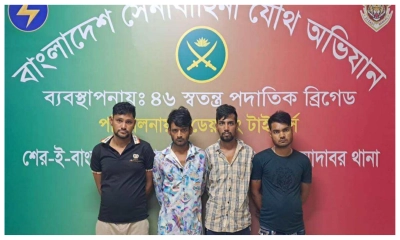মোহাম্মদপুরে যৌথবাহিনীর বিশেষ অভিযান, গ্রেপ্তার ৪