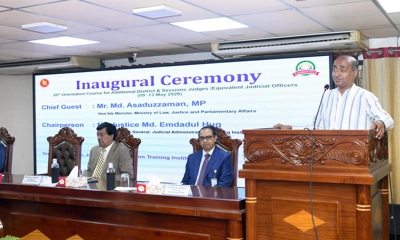 ন্যায়বিচার নিশ্চিত করুন, সরকার আপনাদের পাশে আছে : বিচারকদের আইনমন্ত্রী