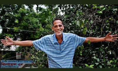 পপসম্রাট আজম খানের জন্মদিন আজ