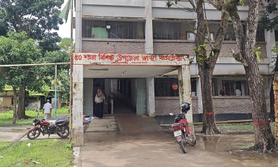মোরেলগঞ্জ হাসপাতালে ওষুধ সংকট ও দুর্নীতি: চরম ভোগান্তিতে রোগীরা