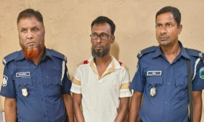 গ্রেপ্তার আওয়ামী লীগের যুগ্ম সাধারণ সম্পাদক মোস্তাক আহমেদ ওরফে লিংকন।      ছবি- রূপালী বাংলাদেশ