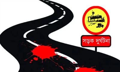 বগুড়ায় ট্রাকের মুখোমুখি সংঘর্ষে নিহত ১