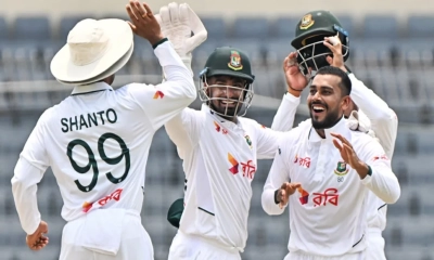 মিরাজের ঘূর্ণিতে ২৭ রানের লিড পেল বাংলাদেশ