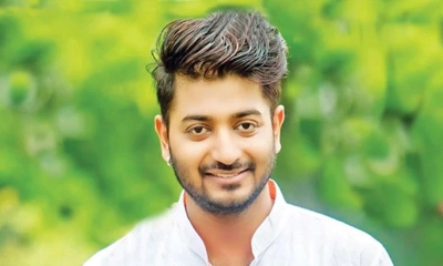 কাজ নেই বাপ্পির