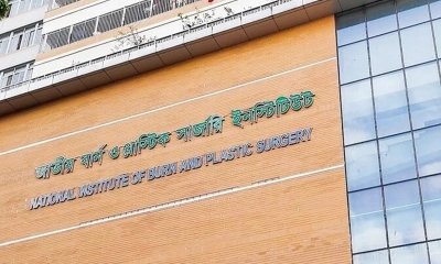 সাভারে গ্যাস সিলিন্ডার বিস্ফোরণে দগ্ধ স্বামী-স্ত্রী বার্ন ইনস্টিটিউটে ভর্তি
