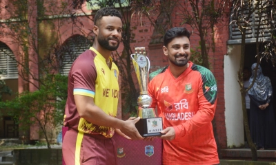 ওয়েস্ট ইন্ডিজ–বাংলাদেশ টি-টোয়েন্টি সিরিজের ট্রফি উন্মোচন