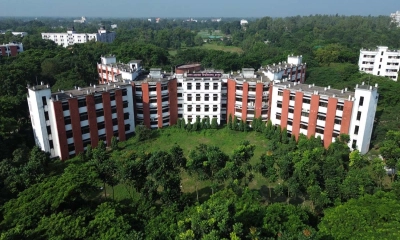 বেরোবির বহিষ্কৃত শিক্ষার্থীরা দিচ্ছেন ফাইনাল পরীক্ষা, এক মাসেও শেষ হয়নি তদন্ত