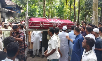 বিজিবি নায়েক আকতার হোসেনের সামরিক মর্যাদায় দাফন