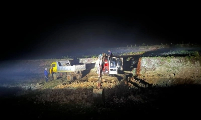 মাটি কাটা বন্ধে মধ্যরাতে ইউএনওর অভিযান