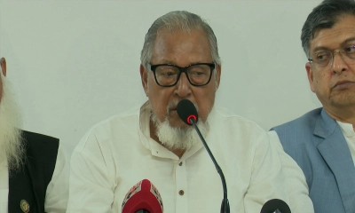 ফ্যাসিবাদের পতন হলেও গণতন্ত্র পুনঃপ্রতিষ্ঠিত হয়নি: নজরুল ইসলাম