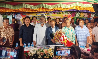 সোনাগাজীতে পূজামণ্ডপ পরিদর্শনে আবদুল আউয়াল মিন্টু