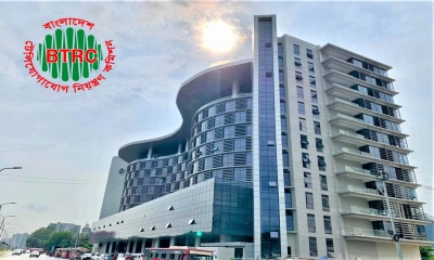 মোবাইল ফোন ব্যবহারীদের সতর্ক করল বিটিআরসি