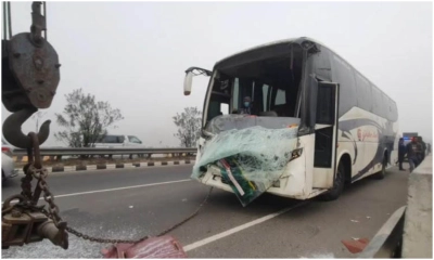 মাওয়া এক্সপ্রেসওয়েতে ৪ যানবাহনের সংঘর্ষ