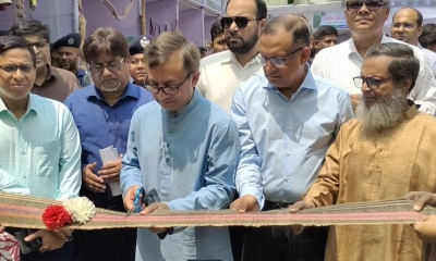 বাসে অতিরিক্ত ভাড়া নিলে ব্যবস্থা নেওয়ার ঘোষণা দিলেন বাণিজ্যমন্ত্রী