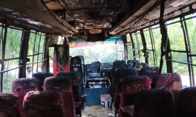 গাজীপুরে বাসে আগুন দিয়েছে দুর্বৃত্তরা
