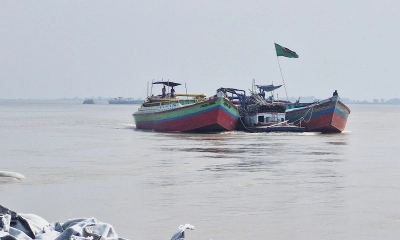 ভারতীয় জলসীমা ব্যবহার করে বাল্কহেড চলাচল, আতঙ্কে সীমান্তবাসী