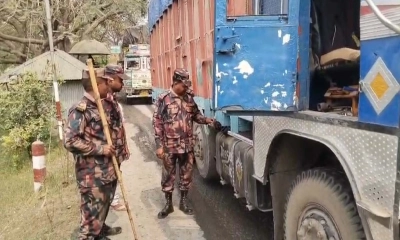 সীমান্তে জ্বালানি তেল পাচার রোধে বিজিবির চেকপোস্ট