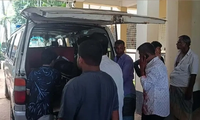 চট্টগ্রামে একমাত্র ছেলের ছুরিকাঘাতে মা-বাবা খুন