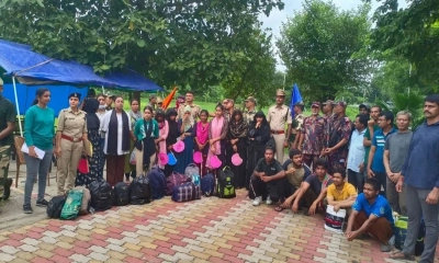 ভারতে আটক হওয়া ২২ বাংলাদেশিকে বিজিবির কাছে হস্তান্তর