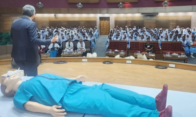 কুর্মিটোলা জেনারেল হাসপাতালের উদ্যোগে কার্ডিয়াক এরেষ্ট ও সিপিআর বিষয়ক কর্মশালা